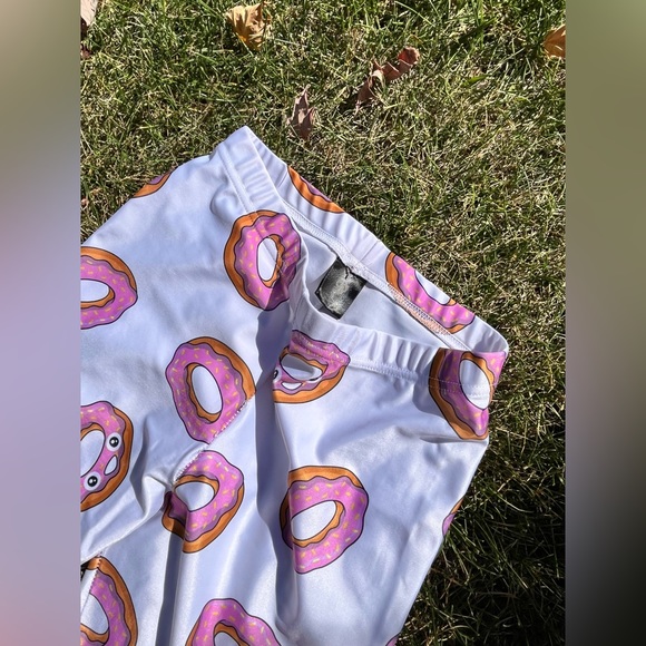 Drop Dead Donut leggings - Picture 2 of 5